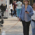Η Jane με την σκυλίτσα της στο Λος Άντζελες...