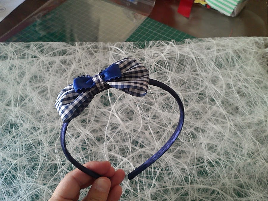 diademas bordadas a mano