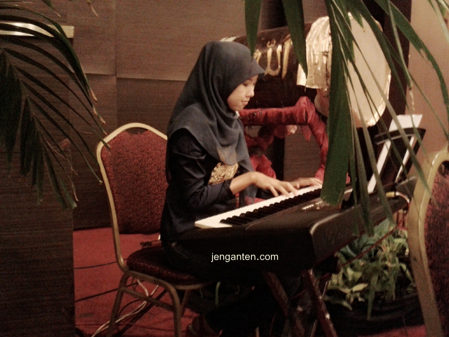 July 2013 Land of Jenganten