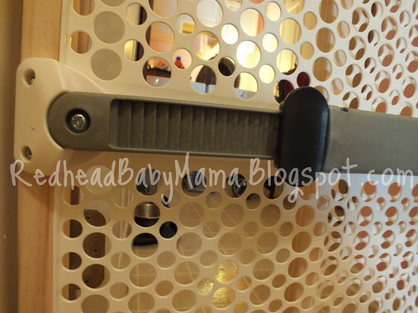Review in Babyproofing Munchkin Quick Install Gate Redhead Baby Mama