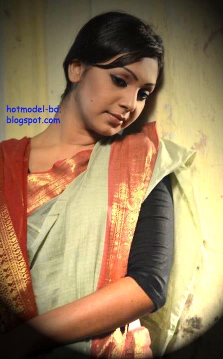 Bangladeshi Hot Models: BD Hot Model Prova's New Picture Collection