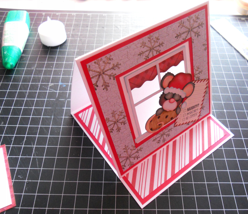 PAPER PIECING MEMORIES BY BABS Light Up Christmas Card