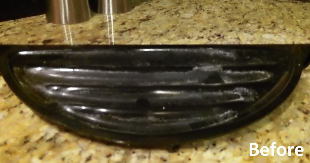 HomeKeeping for All How to Clean the Refrigerator's Water Tray