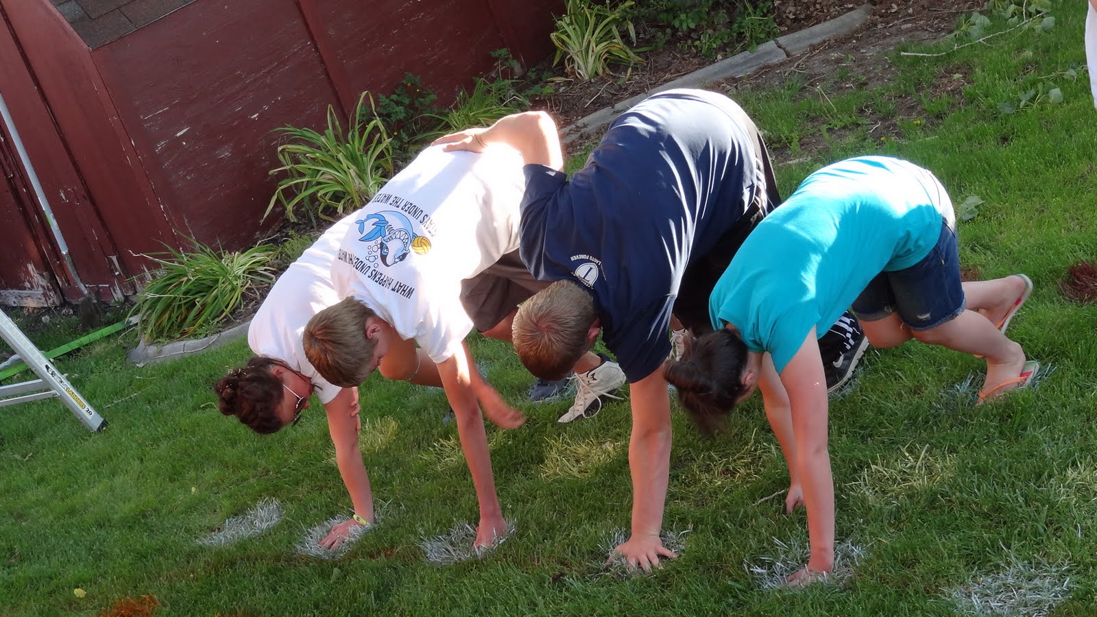 diy outdoor twister game tutorial {birthday bash guest post} Little