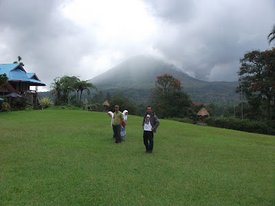 Gunung Lokon Blog Cinta Damai
