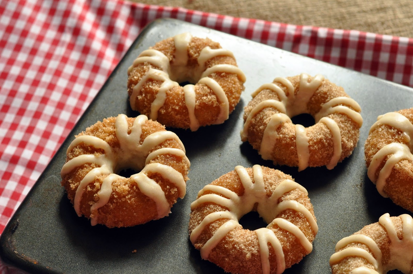 Recipe Mini Cinnamon Doughnuts with Brown Butter Drizzle Sophie