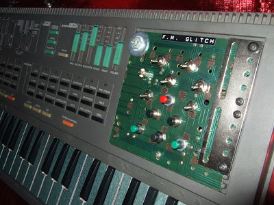 Circuit Bending Yamaha Keyboards Circuit Bending Yamaha Keyboards