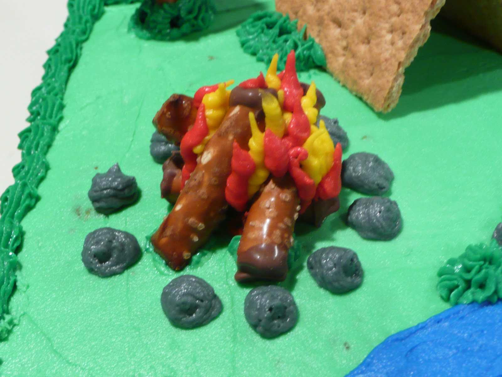 Desserts by Robin Boy Scout/Camp Smores Cake