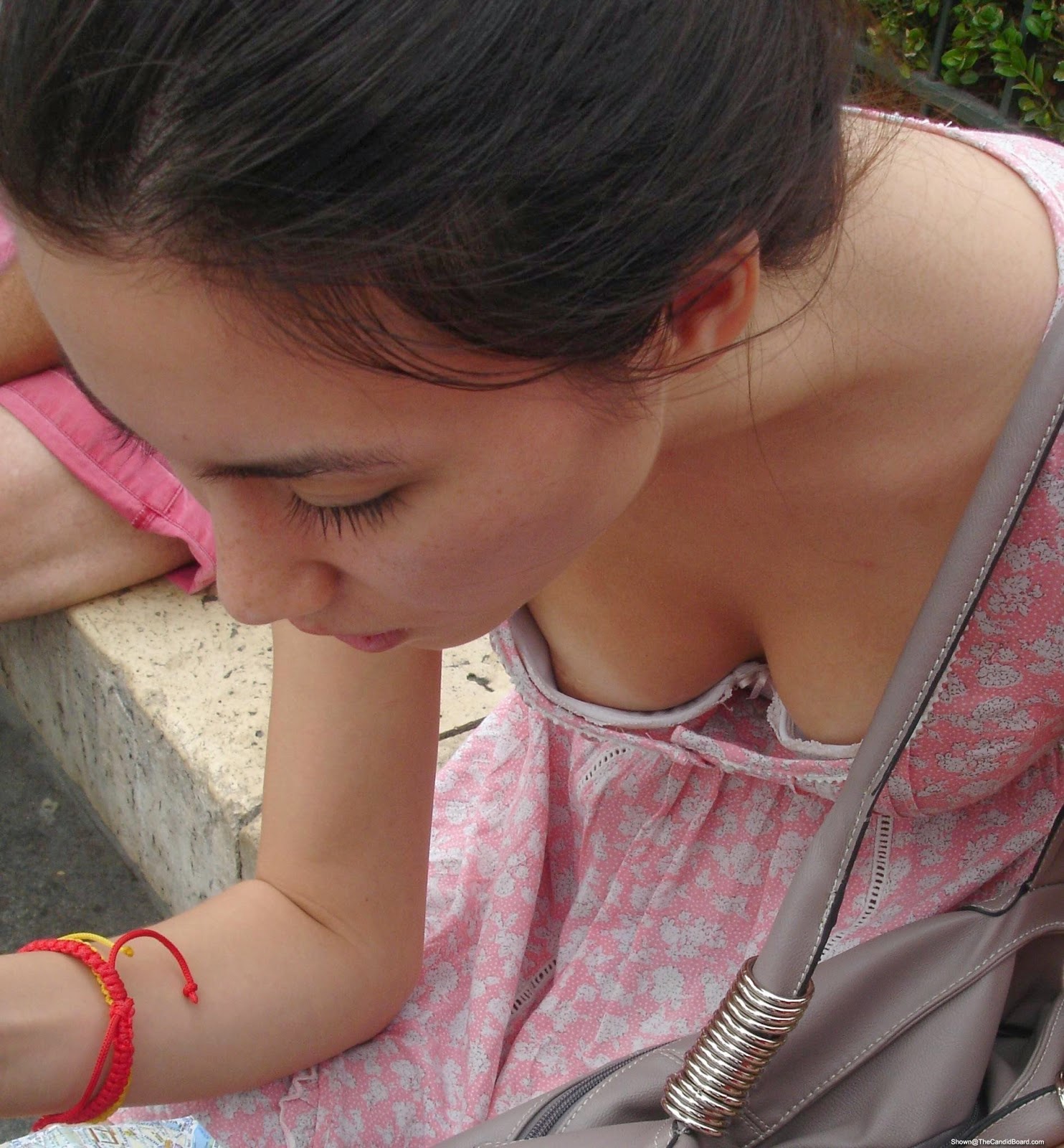 Singapore girl flashing no panties 5