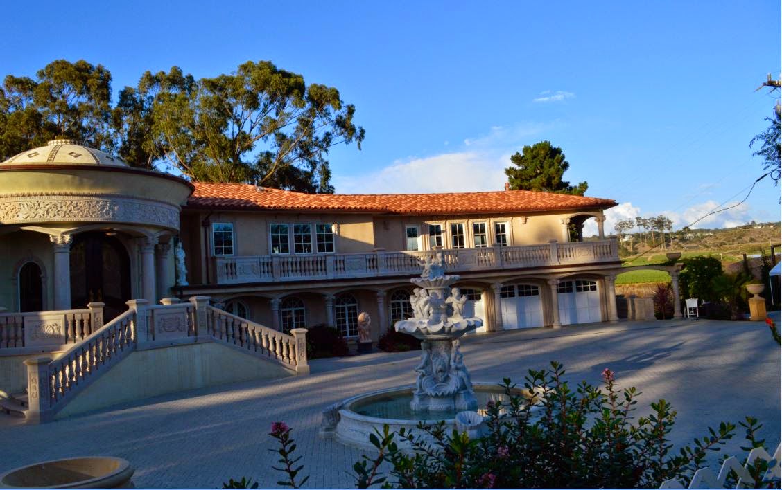 Eileen's Home Design Mansion Located in La Selva Beach, CA