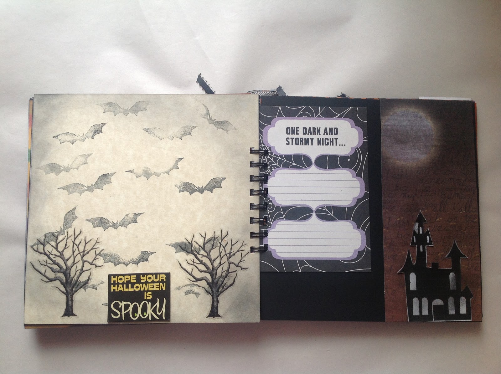 Craft Room Secrets: Halloween scrapbook mini album