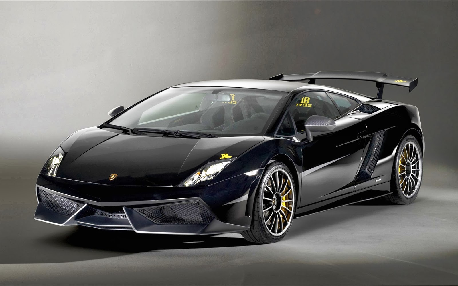 World Top Car Model Lamborghini Car Wallpapers And Images