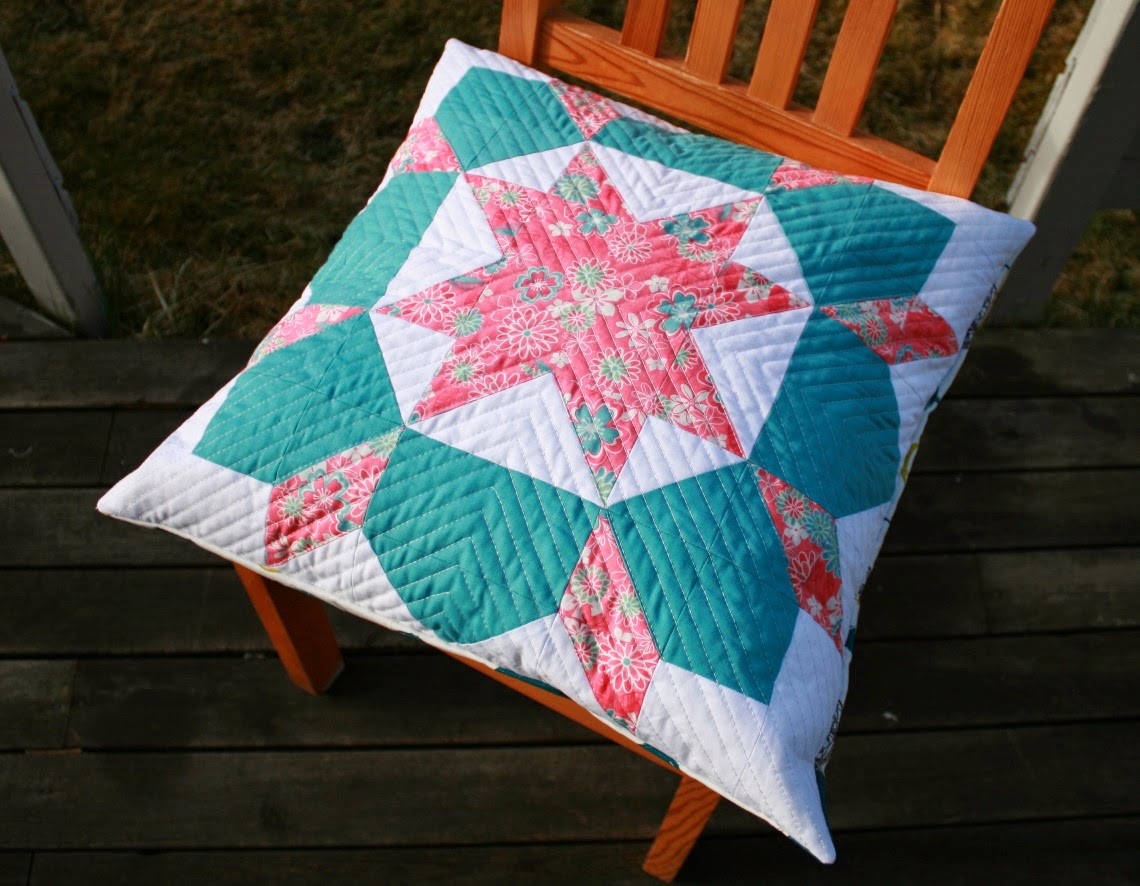 Quilt in a notShell Another Swoon Pillow completed