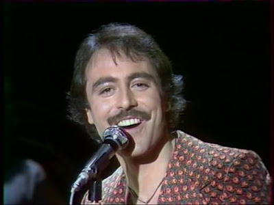 Macias - 08 janvier 1977: Numéro un - Enrico Macias 03+Michel+DELPECH