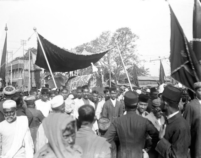 Muharram+procession+with+taziya+-+Kolkata+(Calcutta)+c1912-14+c