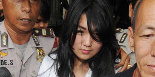 4 Fakta Mengejutkan Fathanah Dan Maharany Di hotel
