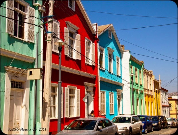 World's 10 most colorful cities - Valparaiso, Chile picture