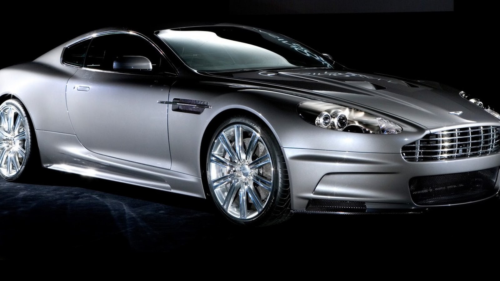 Casino royale super mini hd