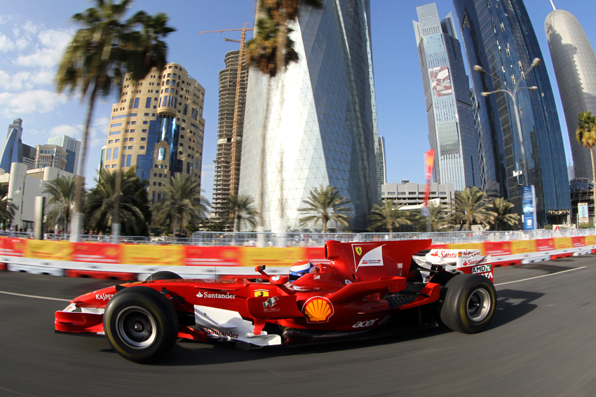 Shell and Qatar Motor Show thrill audience with dazzling live Ferrari