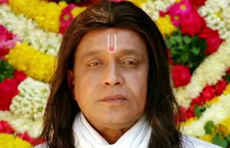 Mithun Chakraborty's godman character in OMG worries Sri Sri Ravishankar