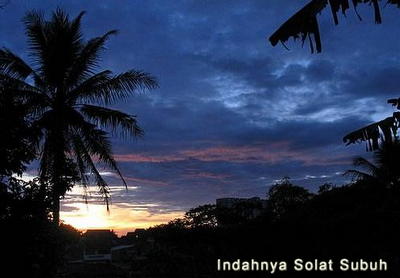 http://4.bp.blogspot.com/-ObNLviLp46A/T7p51BqJ-LI/AAAAAAAAAOI/T0X9K5QgYSU/s1600/indahnya+solat+subuh.png