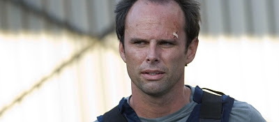 Walton+Goggins+the+shield.jpg