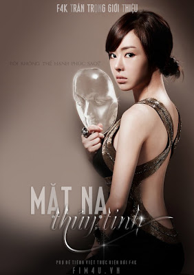 Mặt Nạ Thủy Tinh