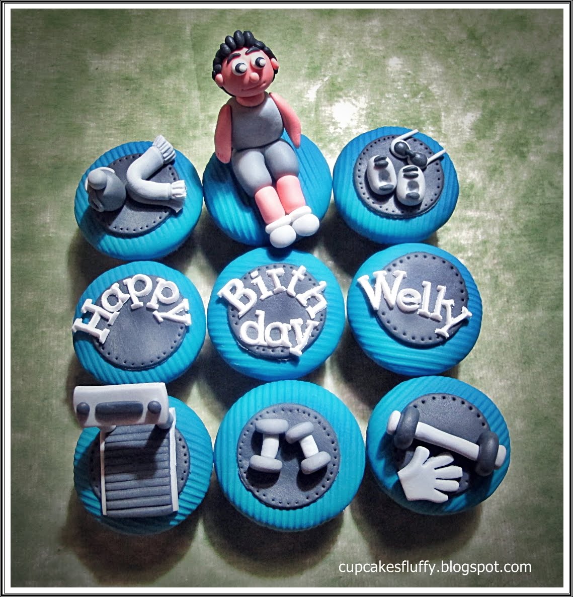 FluffyCuppy gym cupcakes