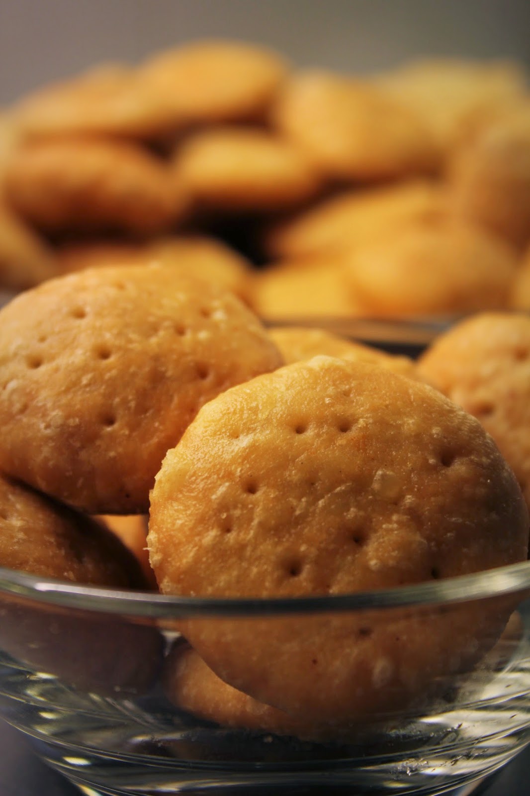 Tried n 'Tasted' Besan ki kachori/ bengal gram flour pastry