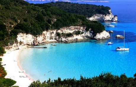 Όμορφες παραλίες στην Ελλάδα Όμορφες παραλίες στην Ελλάδα