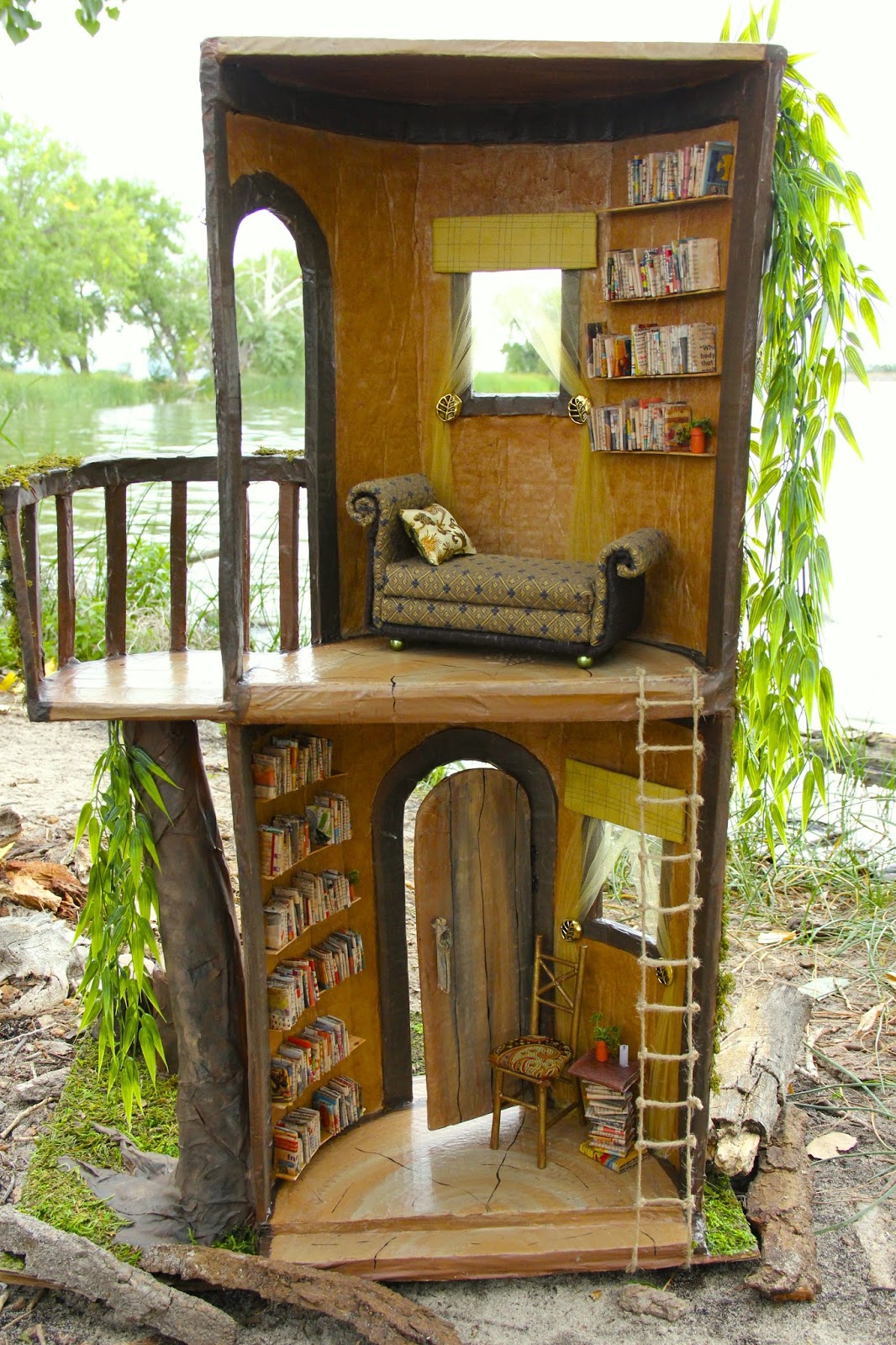 doll treehouse