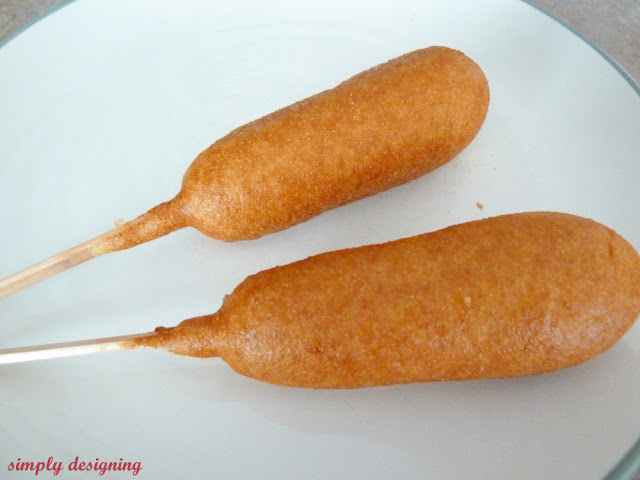 #ad Corn Dog Pops | a simple and fun appetizer | #appetizer #recipe #getcorny #cbias