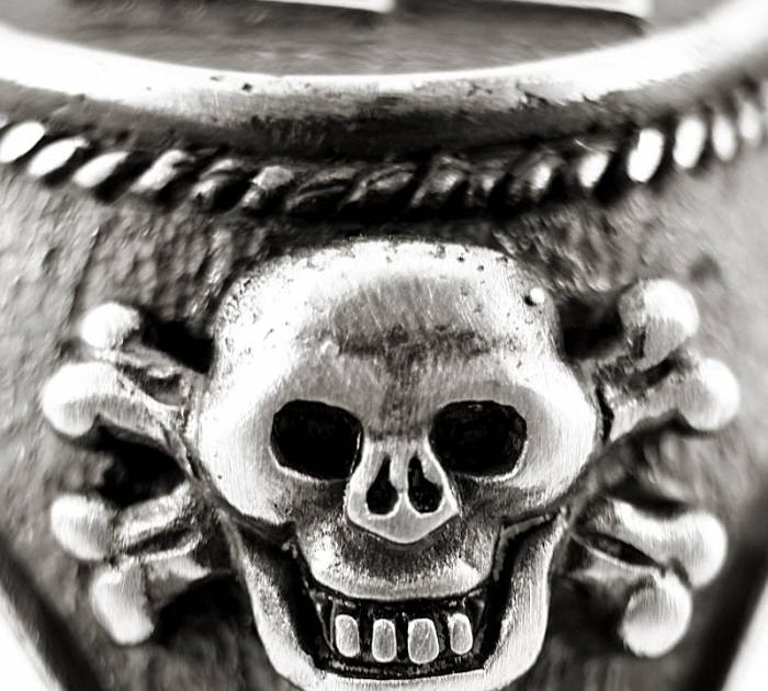 Nazismo Herramienta Del Sistema Skull And Nazis