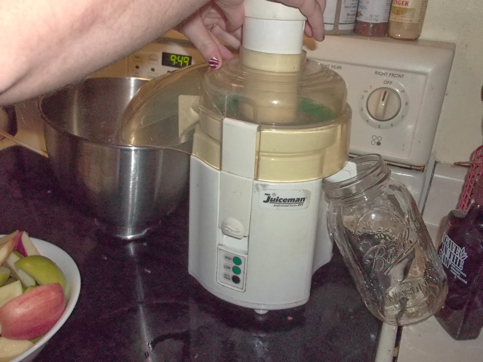 Pandas In The Kitchen! CranApple Juice