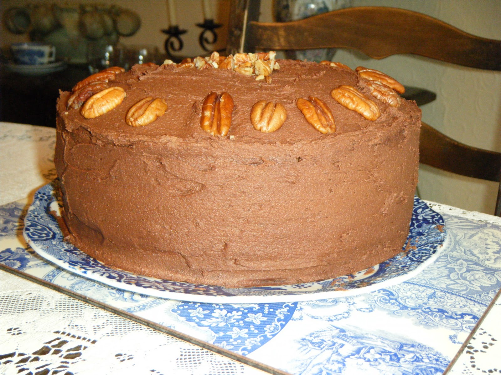 Mariposa Cakes Gran's Birthday Cake Hummingbird and Chocolate