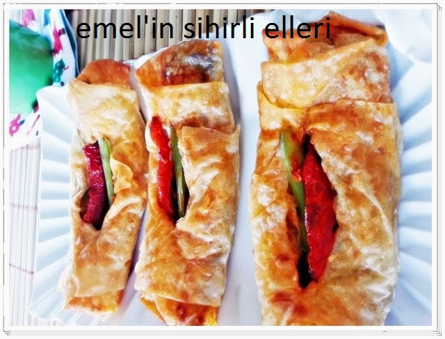 KARNI YARIK BÖREĞİ''MANTARLI PATLICANLI (SPLİT AUBERGİNES WİTH MUSHROOMS FİLLİNG İN PİE) KARNI YARIK BÖREĞİ TARİF, MANTARLI KARNIYARIK BÖREĞİ TARİF,DEĞİŞİK BÖREK TARİFİ,ALTERNATİF BÖREK TARİFİ,PATLICANLI BÖREK TARİFİ,GÜN İKRAMLARI,KARNI YARIK BÖREĞİ NASIL YAPILIR PATLICANLI KARNI YARIK BÖREĞİ NASIL YAPILIRPATLICANLI KARNI YARIK BÖREĞİ TARİF