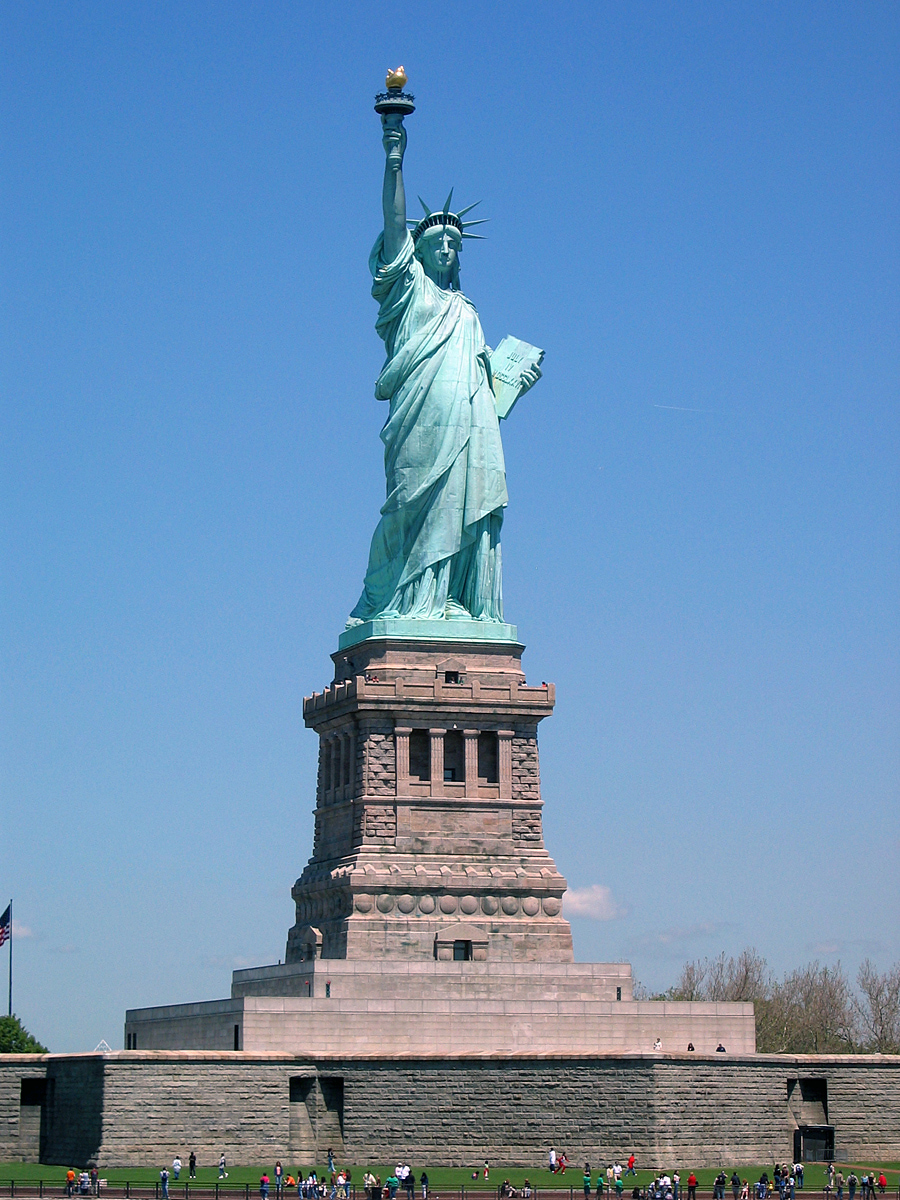ENJOY THE BEAUTIFUL WORLD AMPM The Statue of Liberty History and photos of New York City