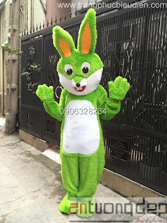 cho thuê mascot thỏ láu