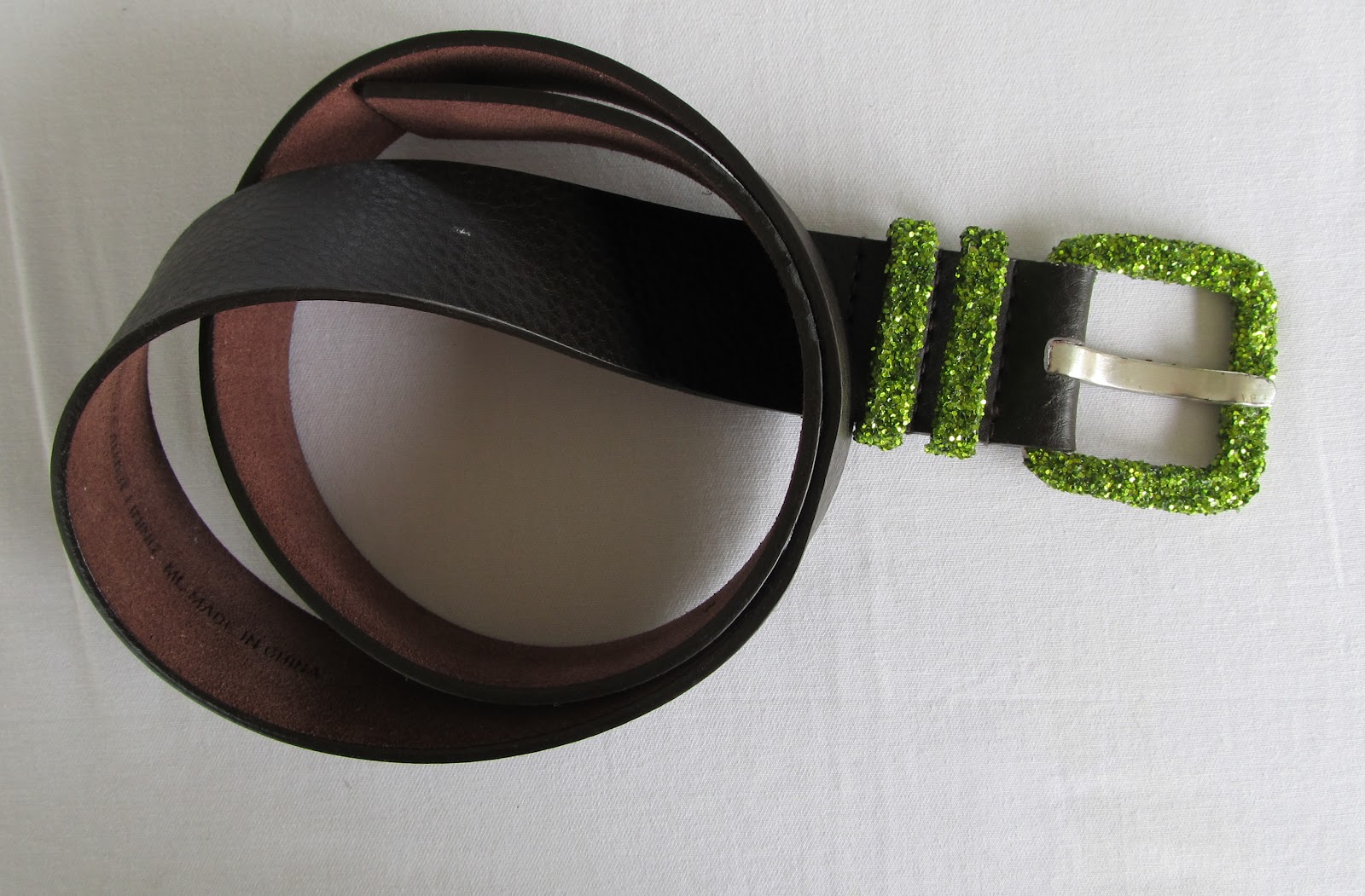 WobiSobi Glitter Your Belt Buckle, DIY