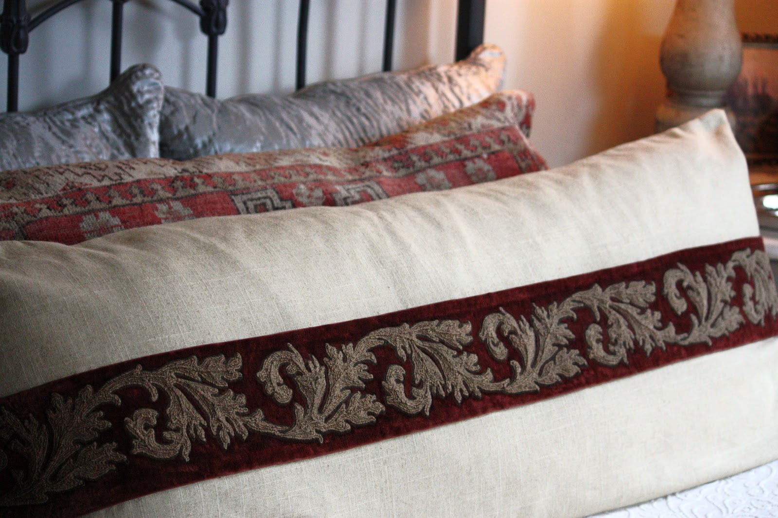 for the love of a house: pillows and cushions