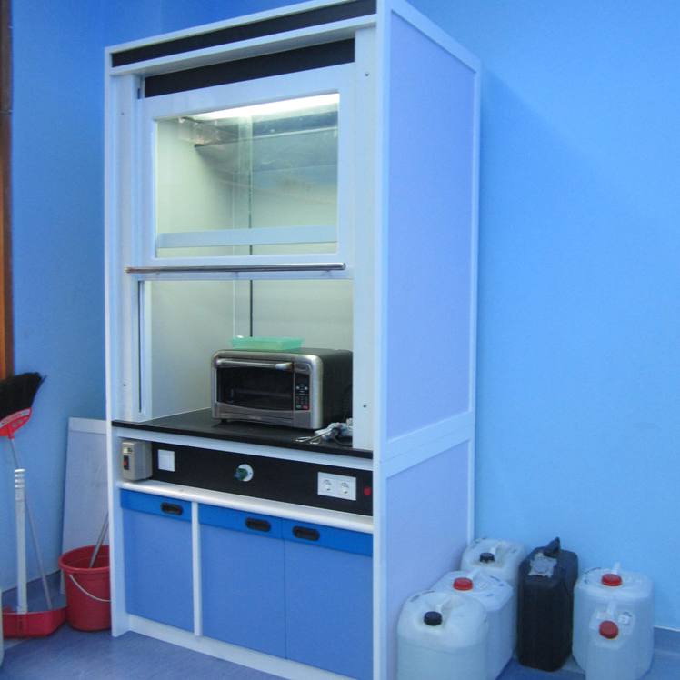 Fume Hood / Lemari Asam to Robust Multilab Solusindo