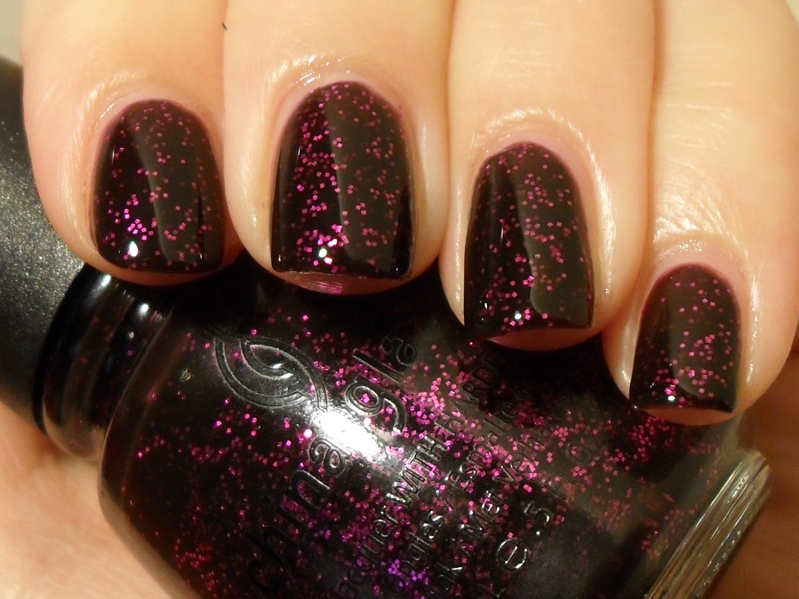 Polished Claws Up! HALLOWEEN MONTH! China Glaze Mummy May I