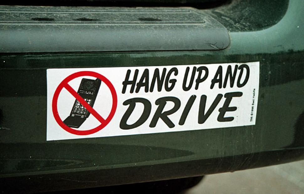 Distracted driving sticker