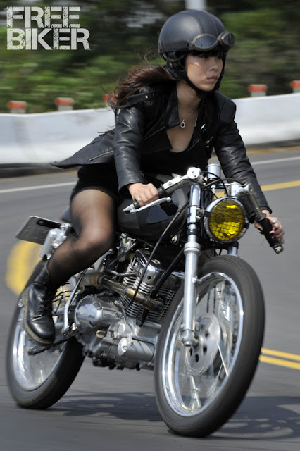 Miss and bikes - Page 23 Freebiker_+ducktail964_2