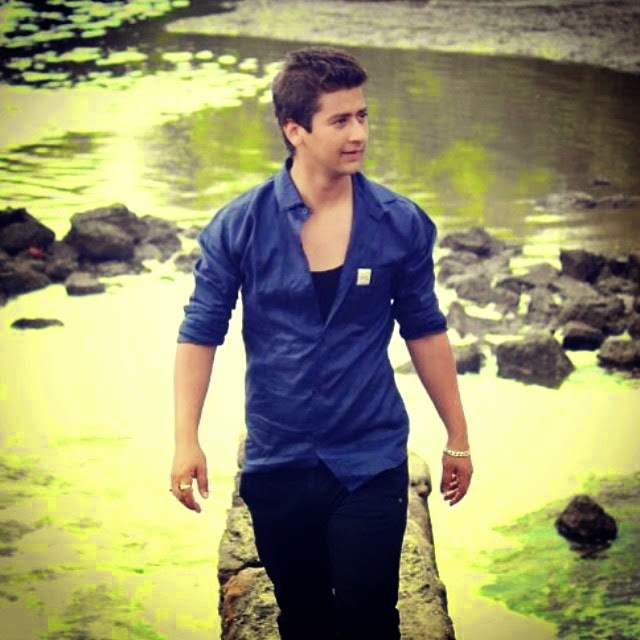 Info Foto Biodata Profil Dan Biodata Paras AroraAbimanyu