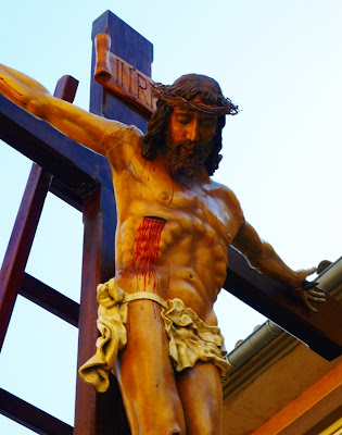 Santo Cristo del Desenclavo como crucificado. Hermandad del Desenclavo. León. Foto G. Márquez.