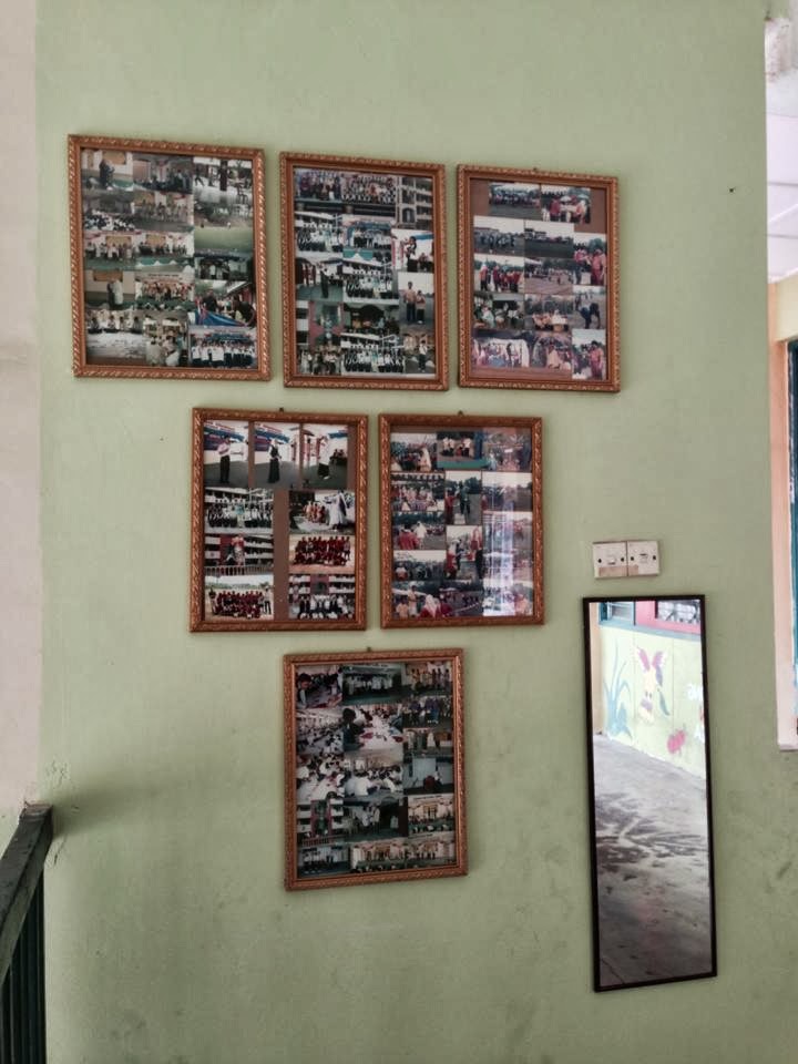 Pameran gambar-gambar kenangan. Pameran gambar-gambar kenangan.