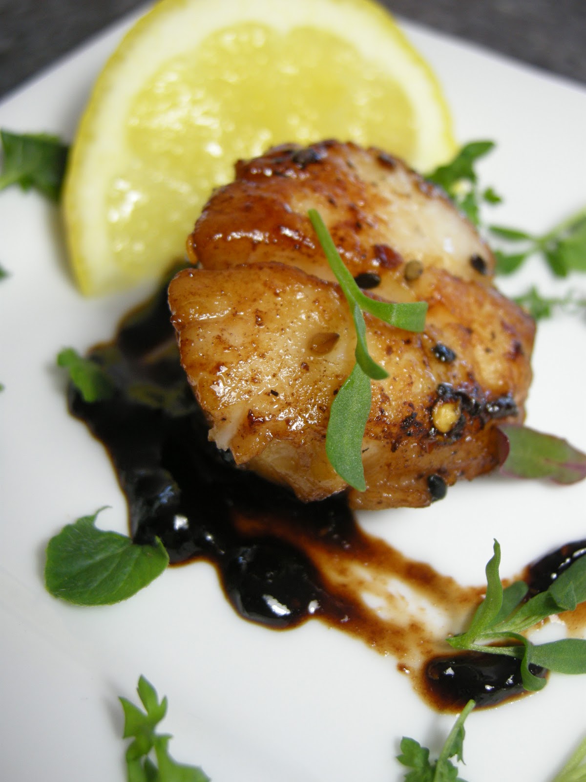 Kitchens Are Monkey Business Seared Scallops With A Strawberry