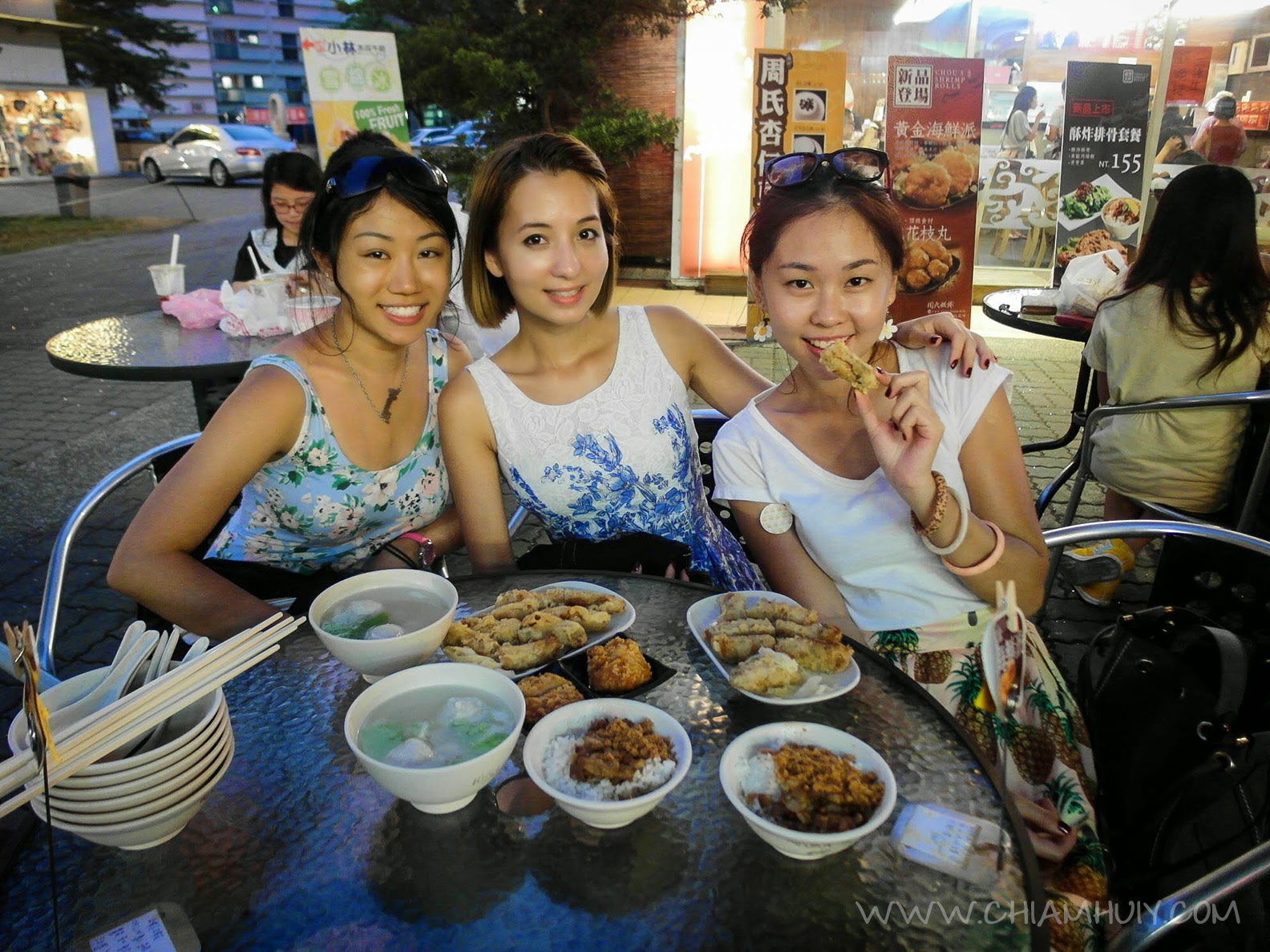 Singapore blogs Nude Photos 10 Singapore blogs Nude Photos 81