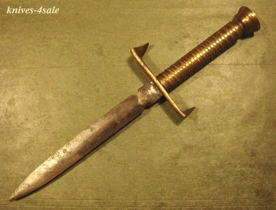 Old Daggers
